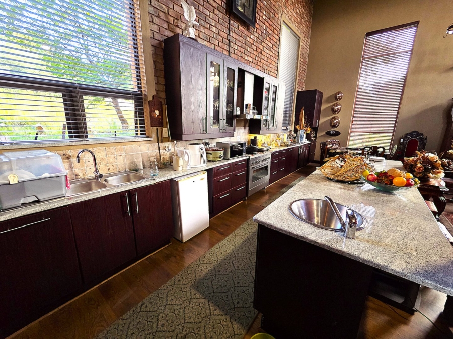 4 Bedroom Property for Sale in Woodland Hills Wildlife Estate Free State